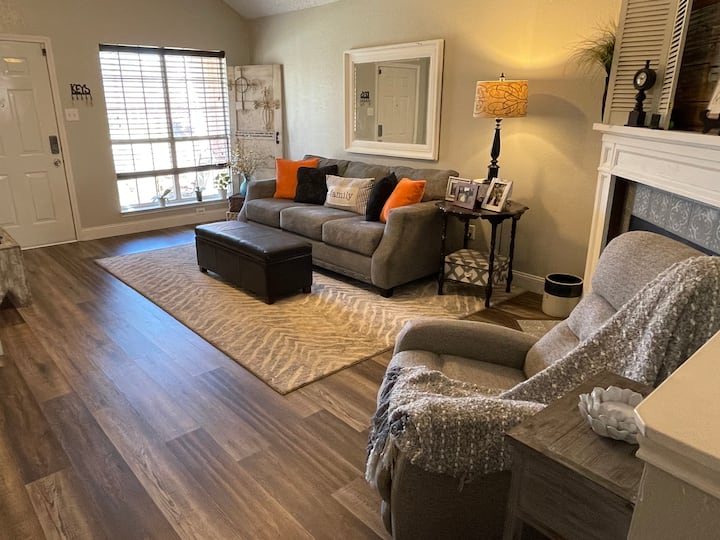 No Place Like Home- Room #2-  Female Guests Only - Lewisville, TX