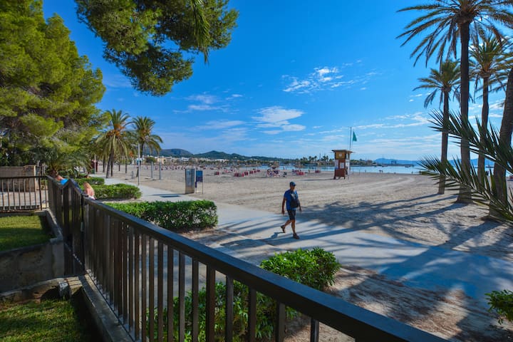 Apartamento en primera línea, playa de Alcudia