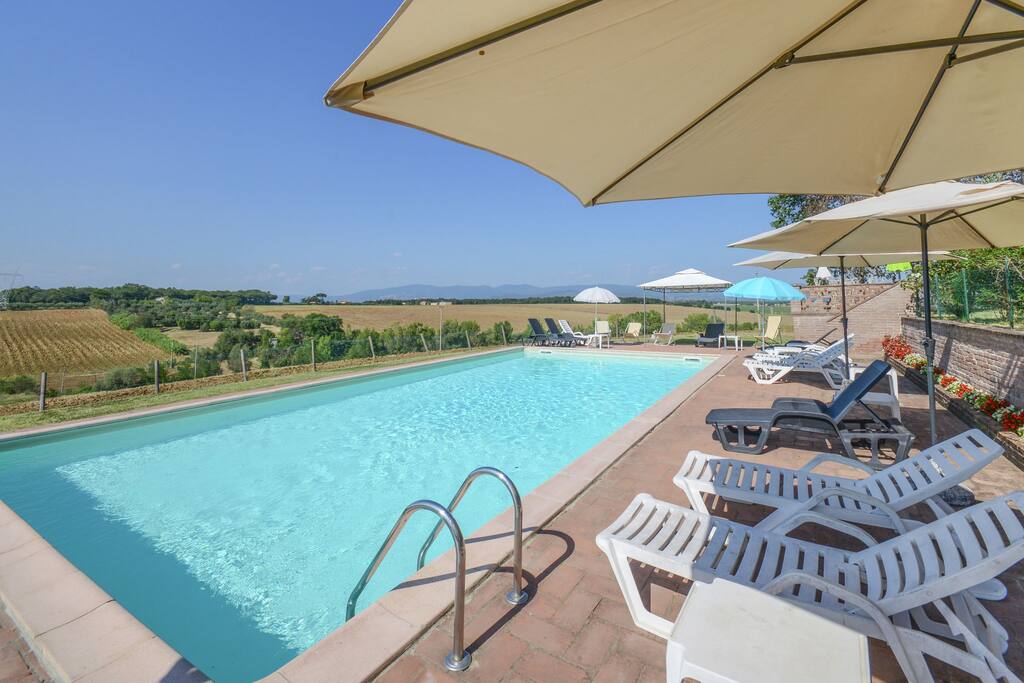 Holiday Home Swimming Pool
