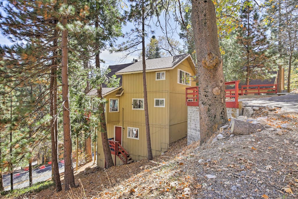 Nestled in the treetops of San Bernardino Forest, this home provides access to dozens of trail heads and beaches.