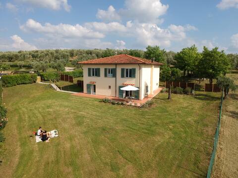 Torre Rossa - Villa Tiziano with private garden