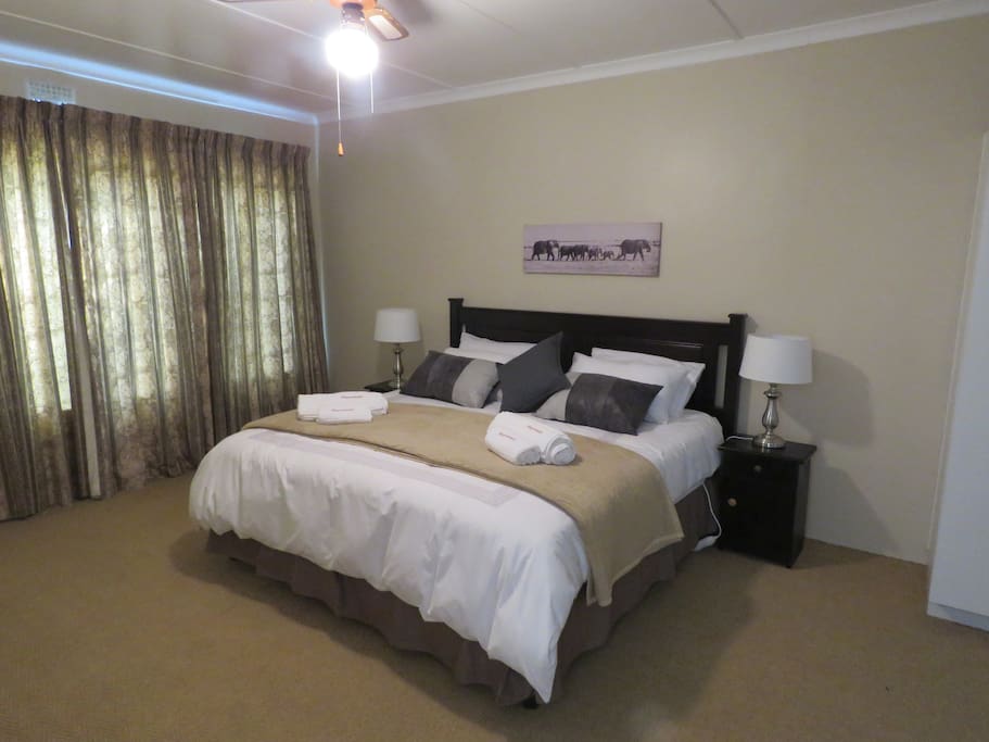 Elephant Room Self Catering