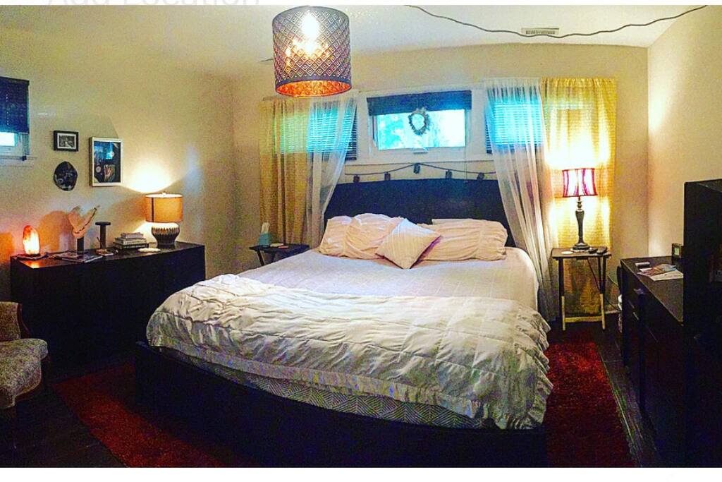 Comfy king size bed.