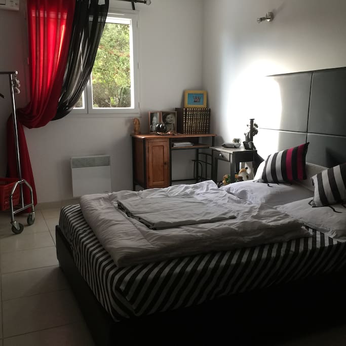 Chambre spacieuse 2 personnes