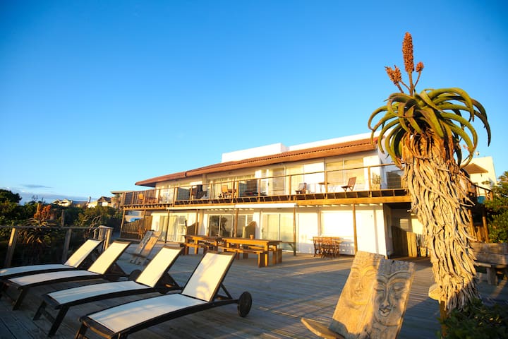 Chezanne And Team managed Airbnb listing 1