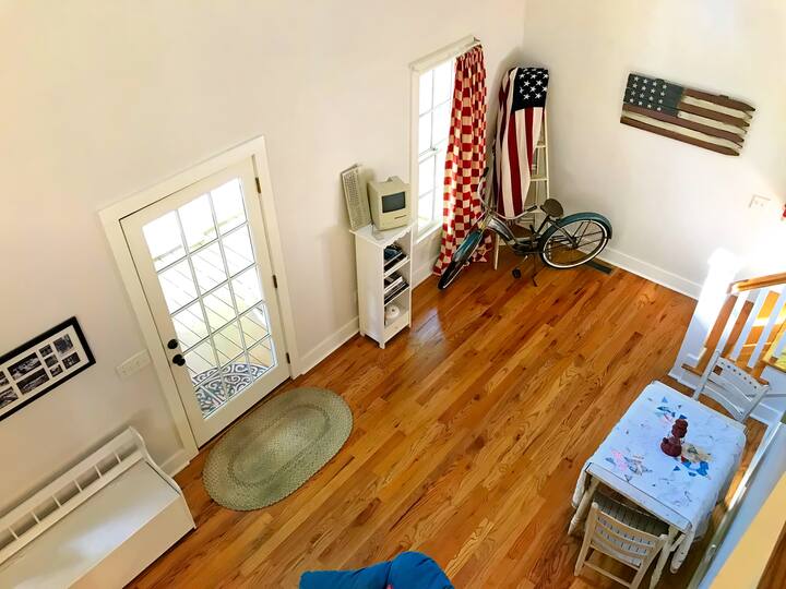 Blount Springs Cottage Loft Apt. Cottages for Rent in Hayden, Alabama