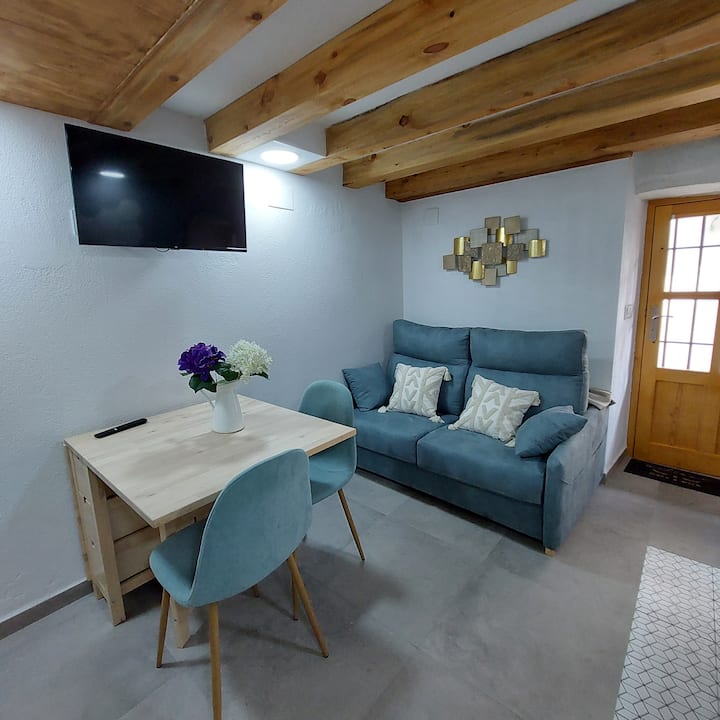 Casita Con Encanto En Candeleda - Candeleda