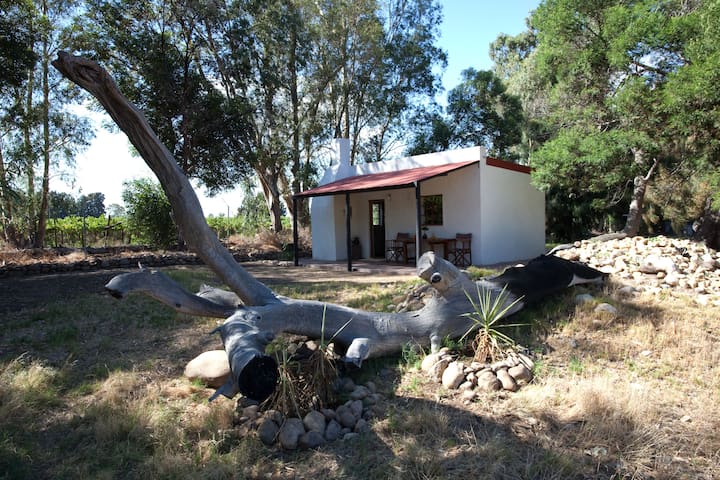 Winterfell Farm - Quaint Cottage