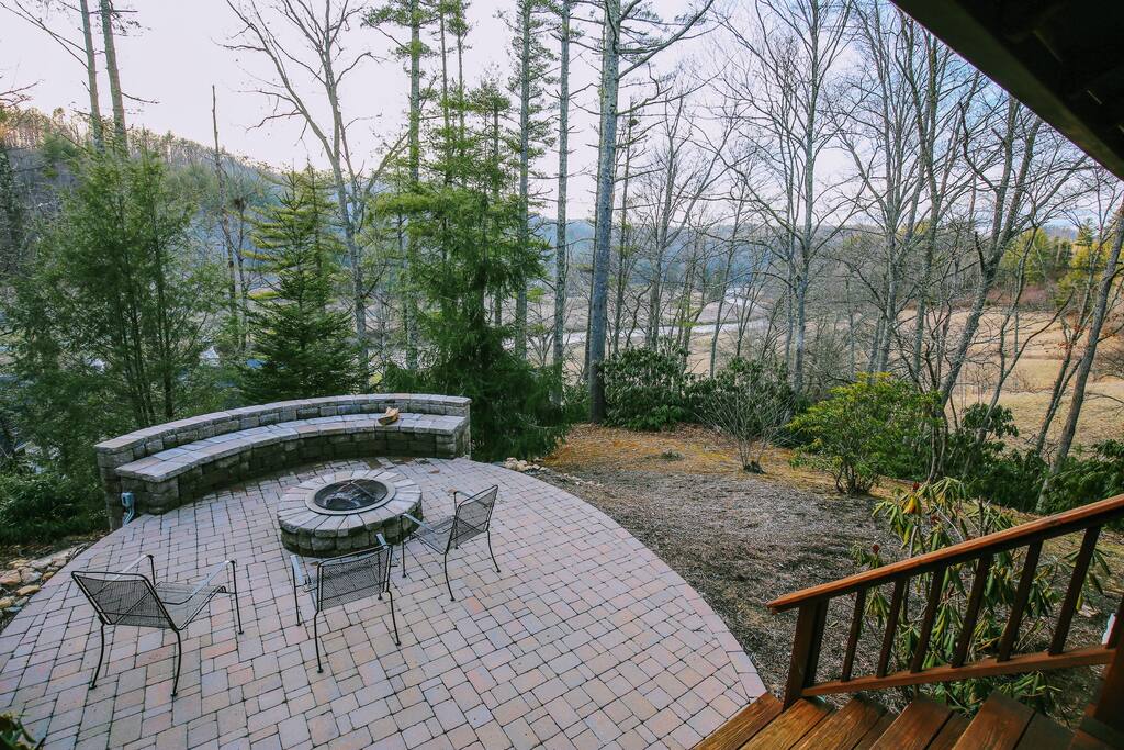 We are nestled right above the S. Fork of the New River; beautiful sights/sounds year round