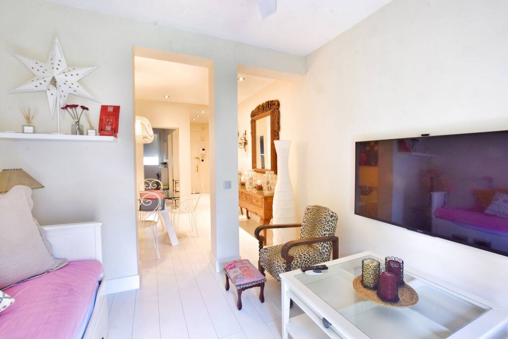 Televisión y sala de estar