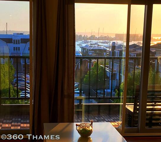 Luxury, Newport Harbor Condo with Water View