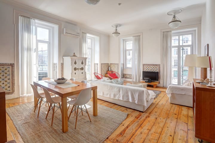 Lisbon Tejo Apartment Best Location and River View