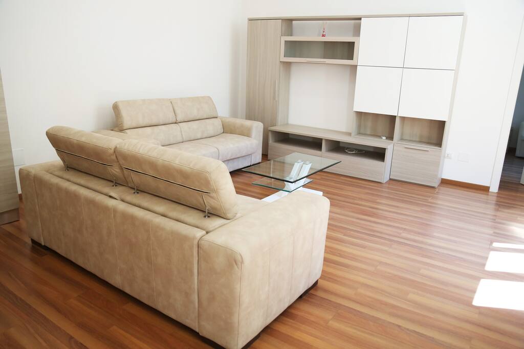 The living room: the two sofa-bed x2 (tot 4 pax)