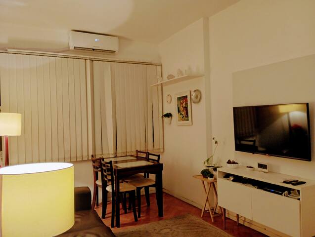 Praia Ipanema a 3 minutos caminhando 2 quartos gallery image 3