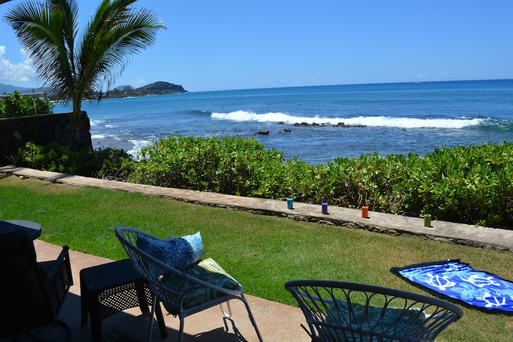 The view from the lanai is mesmerizing.