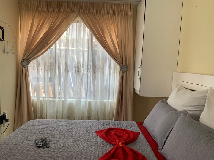 Ekaya Palace Room#2