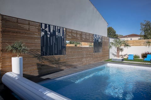 Charming 3 bedroom house with superb pool