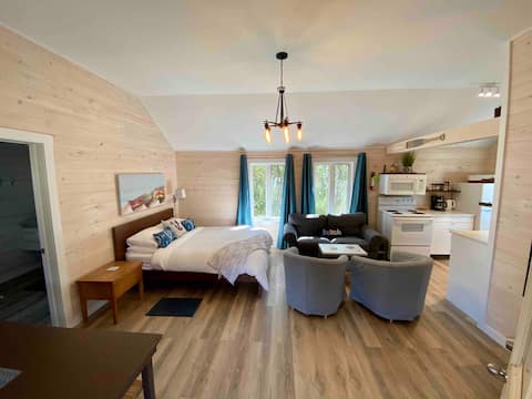 Just Beachy Cottage @ the Beach/ Lighthouse View