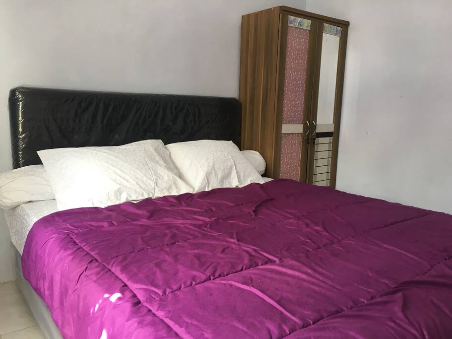 Room with fan