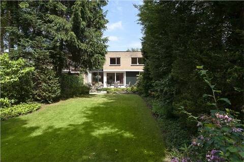 Great house with large garden