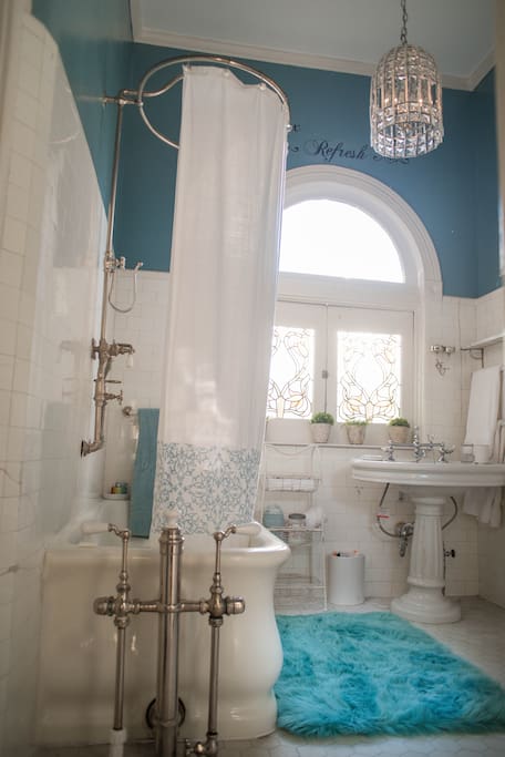 The Magnolia Suite