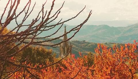 Gorgeous One Bed Villa Overseeing the Apennines