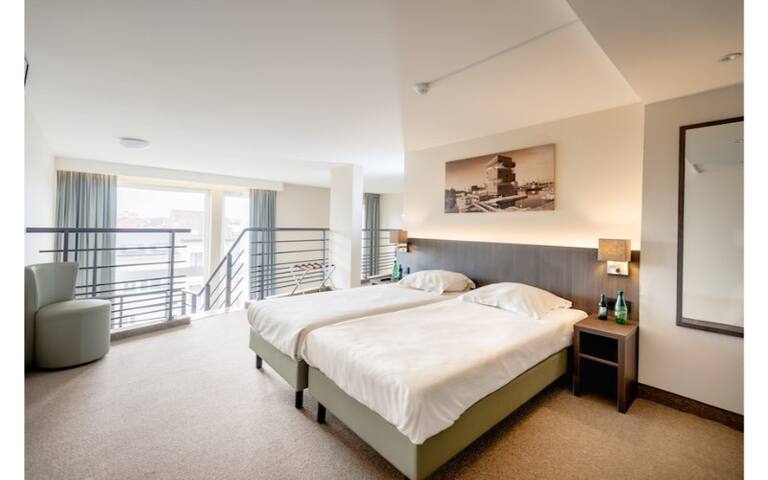 Family Apartment – 120 m² – Antwerpen gallery image 2