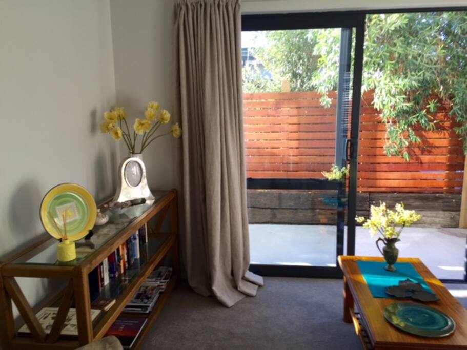 Homely touches in the sitting/kitchen.