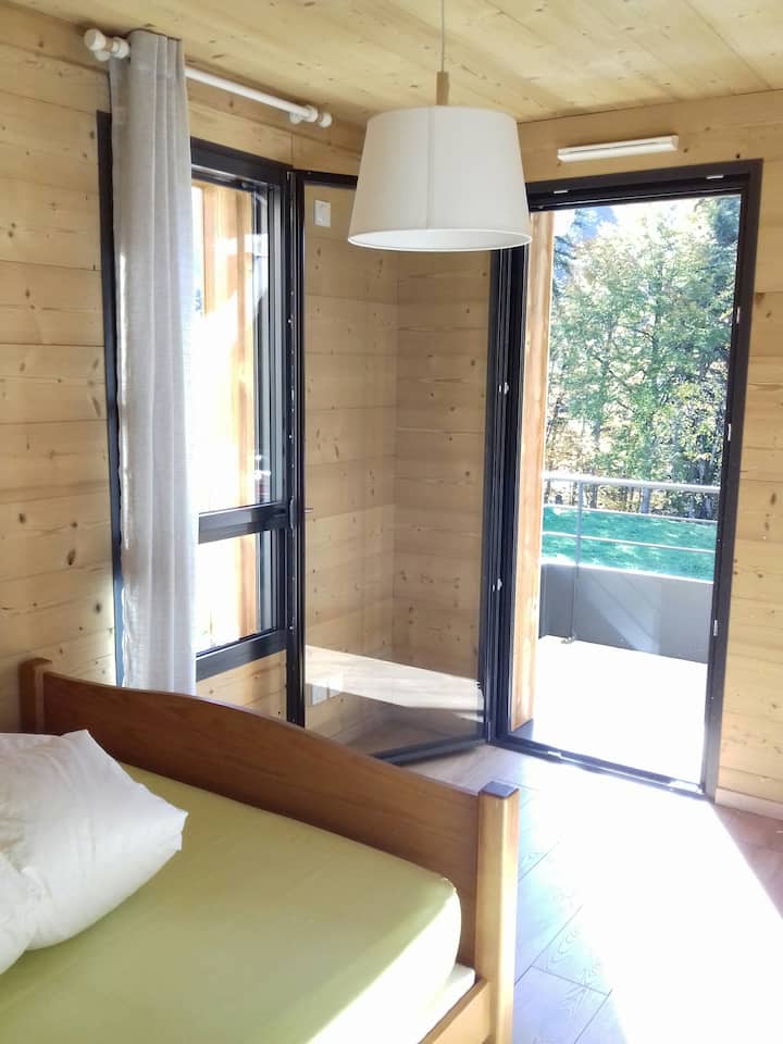 Habitación con cama de 140×190