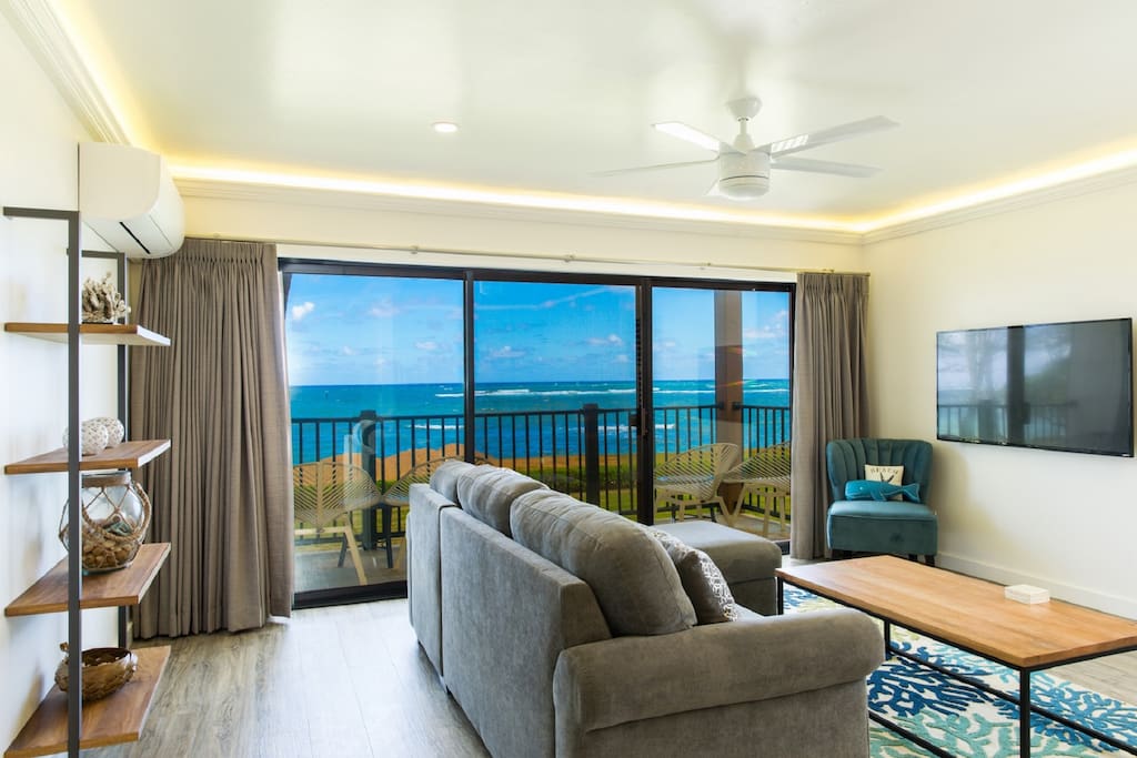 Fully upgraded living room with 18k BTU split system AC