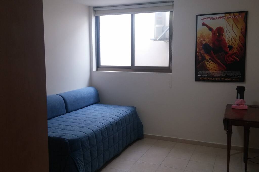 Bedroom with American high riser