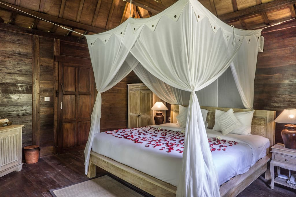 a cozy bed
