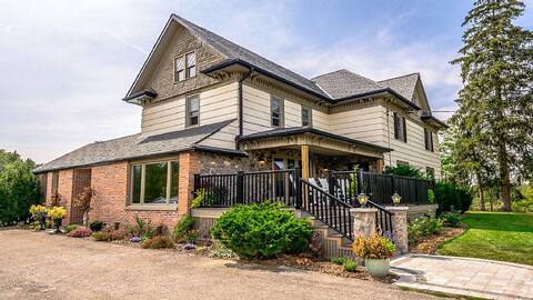 Pine Creek Acres Country Retreat