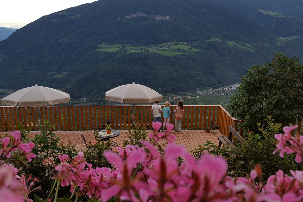 Sonnenterasse mit Aussicht