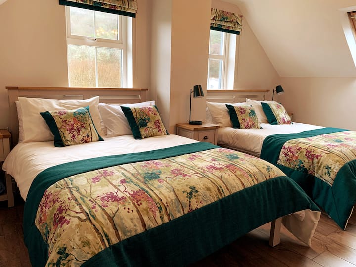 Dhoma e gjumit 2 - dy krevate dopio - kati i parë