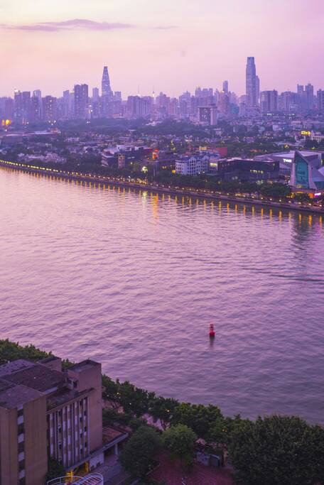 阳台傍晚风景