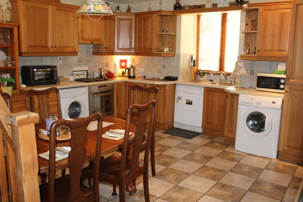 Fully equipped kitchen