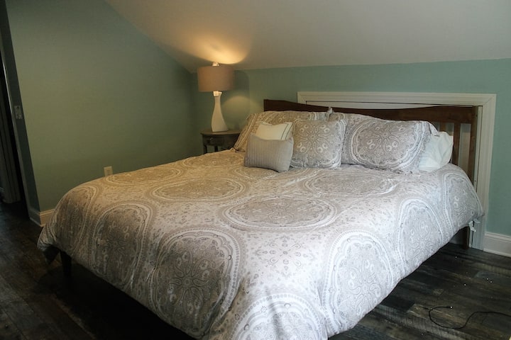 غرفة النوم 2