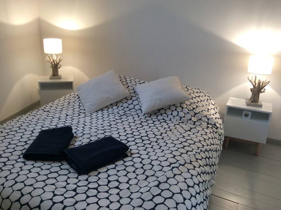 Chambre à l’étage du Duplex