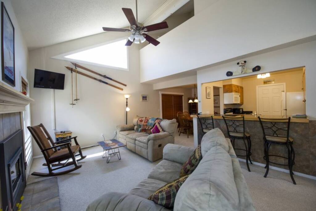 Family Room and Breakfast Bar