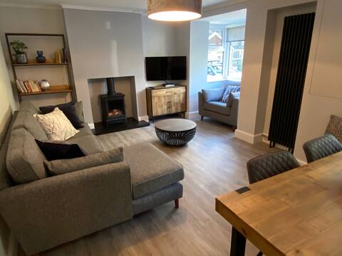 Top performing Airbnb: Luxury Lakeland Cottage in Keswick, Dunmallet in Keswick