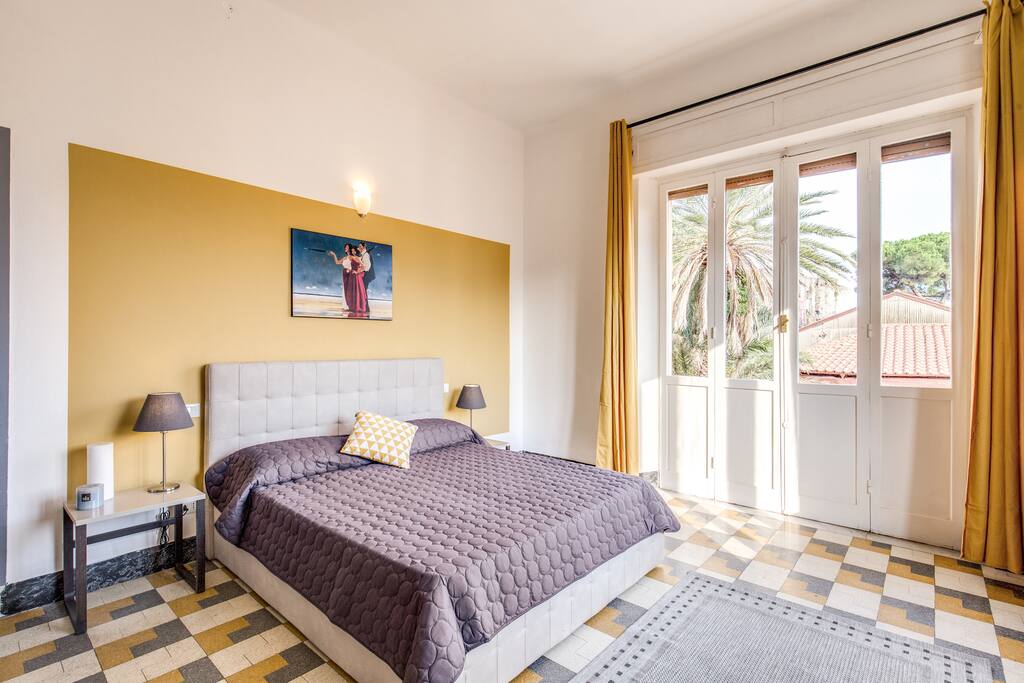 Aweshome La Spezia Hotel Aweshome La Spezia Hotel