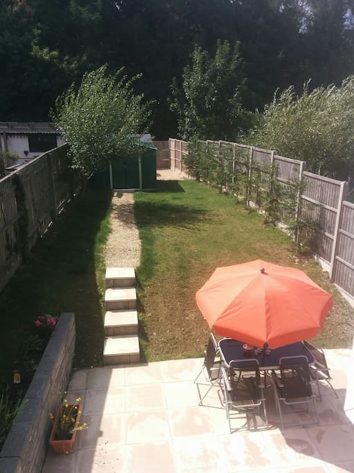 Rear garden backing on to the Forest of Dean. Rear access, double gates