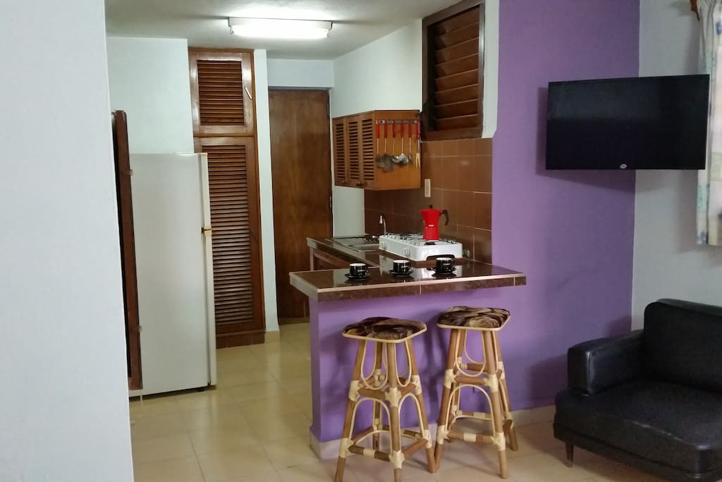 Cocina con Refrigerador