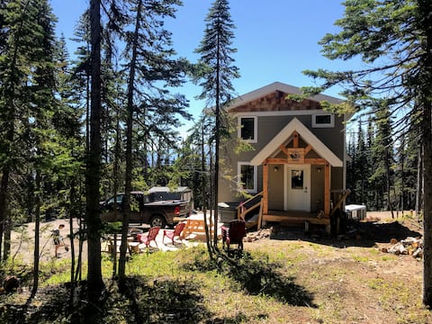 Bonnie Doon Board 'n Ski Inn