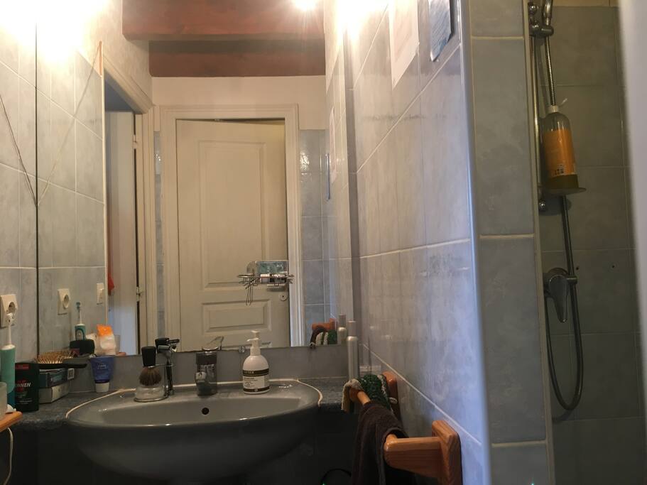 Salle d'eau, douche