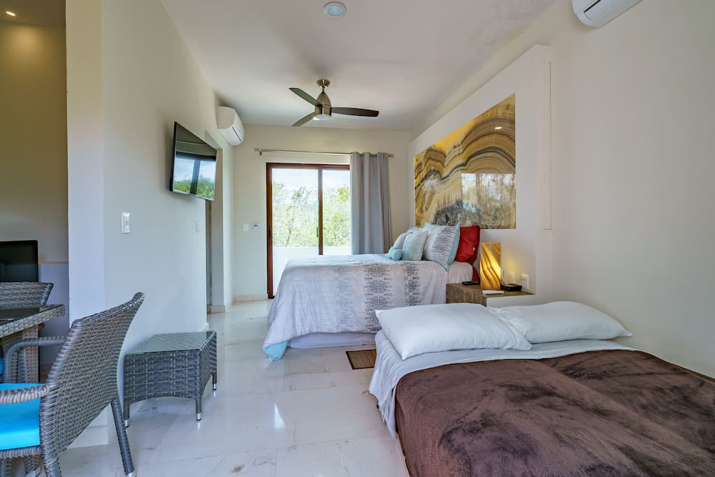 The apartment can accommodate up to 4 people