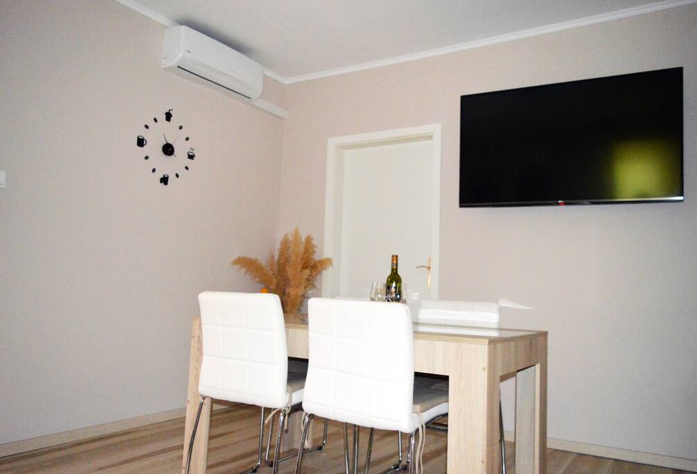 Kitchen 3