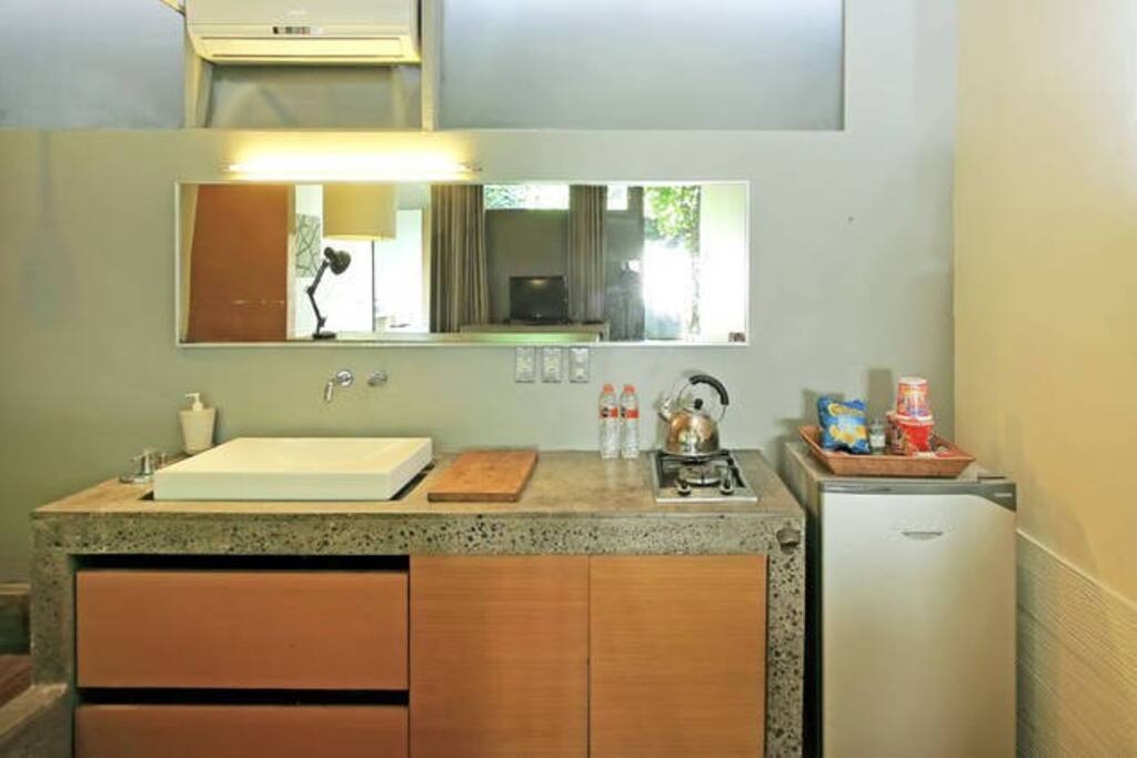 Kitchenette set