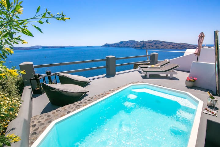 White Pearl Villas managed Airbnb listing 3
